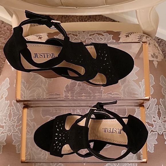 JustFab Sheree Wedges  - Picture 3 of 16